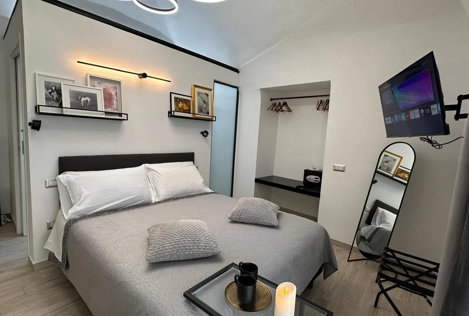 Napart Suites - My Place Naples Italy
