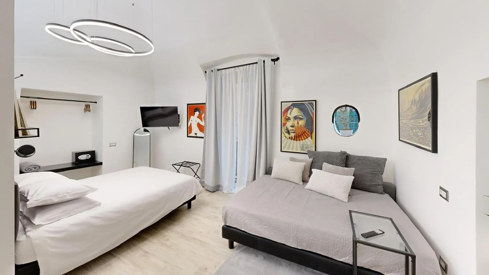 Napart Suites - My Place Naples 0*,