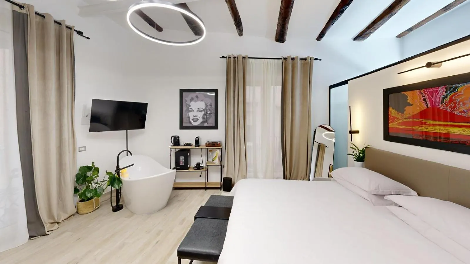 Napart Suites - My Place Naples Homestay