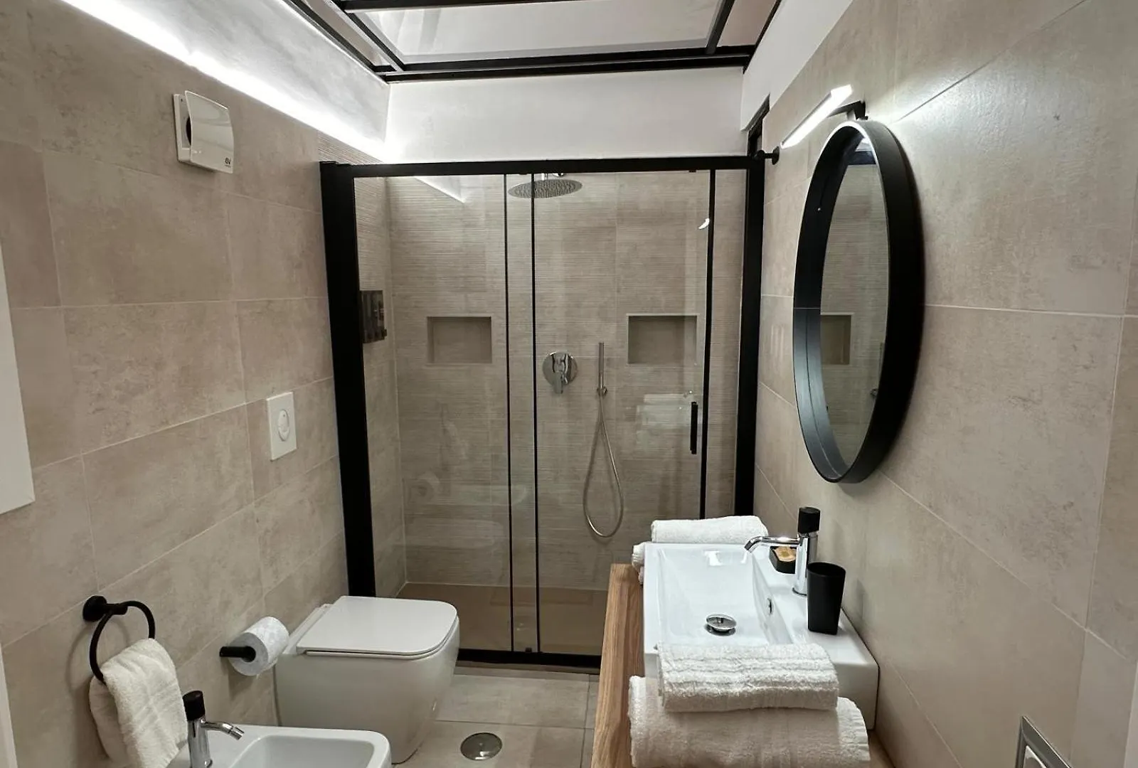 Napart Suites - My Place Naples Homestay