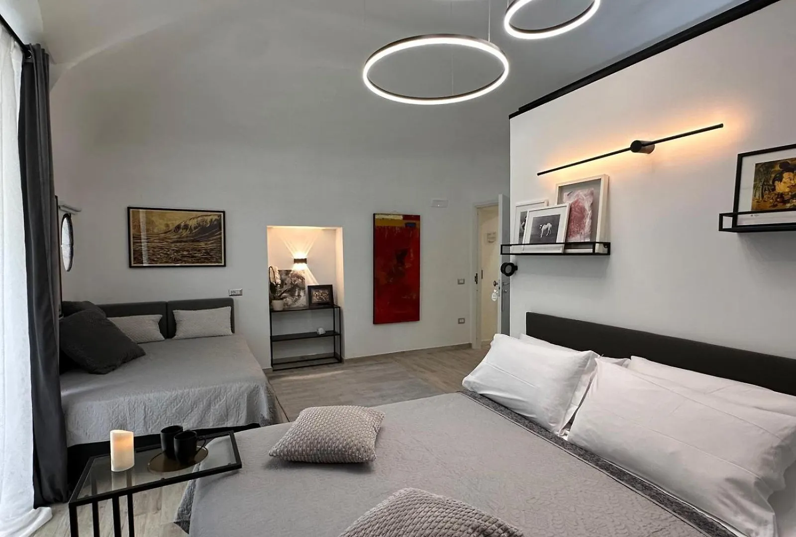 Rum i privatbostad Napart Suites - My Place Neapel Italien